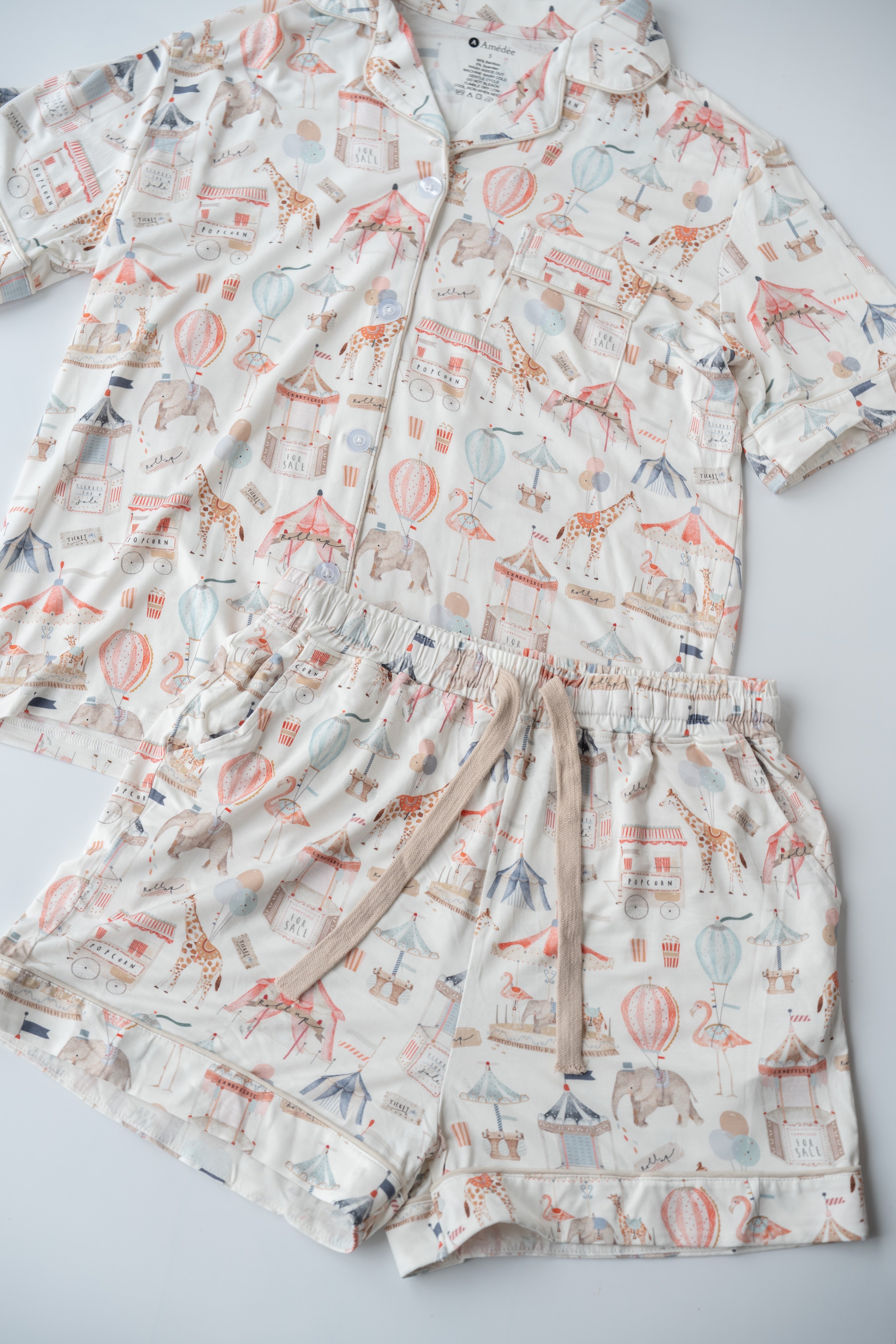 Beau shortsleeves and shorts Adult Pajamas